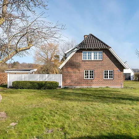 Holiday home Gorgeous In With Wifi